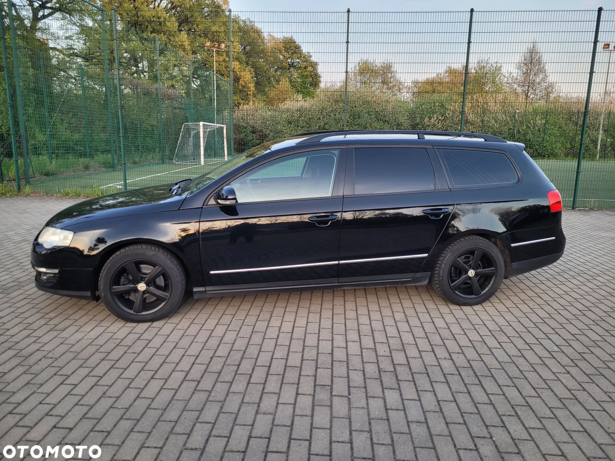 Volkswagen Passat Variant 1.8 TSI Sportline - 1