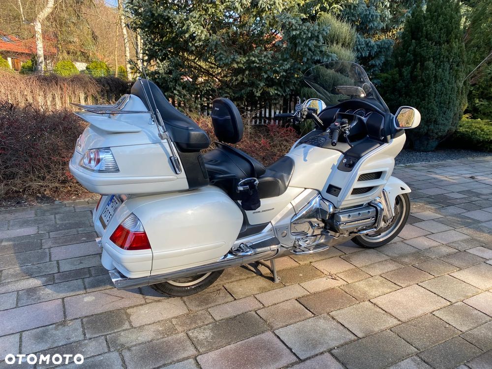 Honda GL - 18