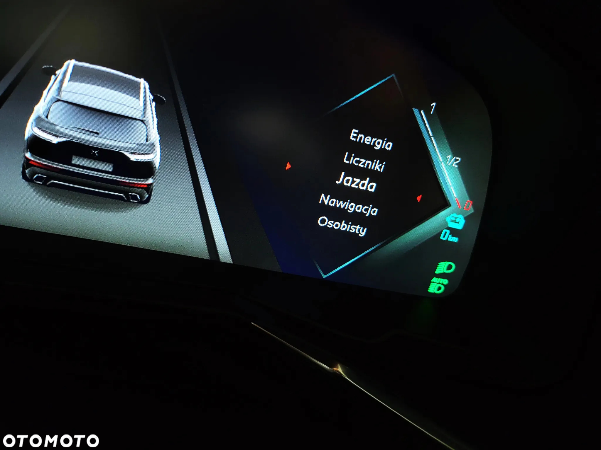DS Automobiles DS 7 Crossback 1.6 E-Tense Rivoli - 32