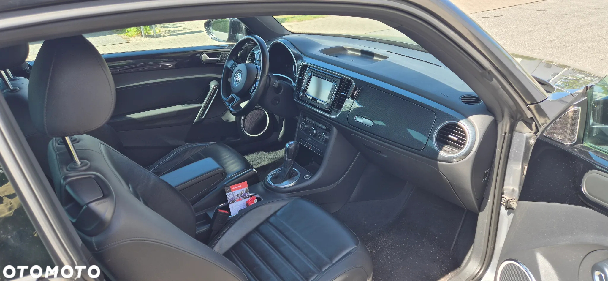 Volkswagen New Beetle - 5