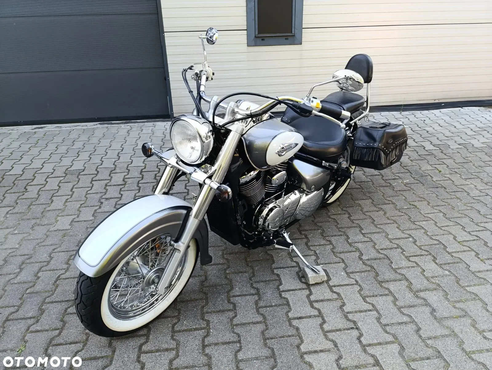 Suzuki VL 800 Volusia - 13