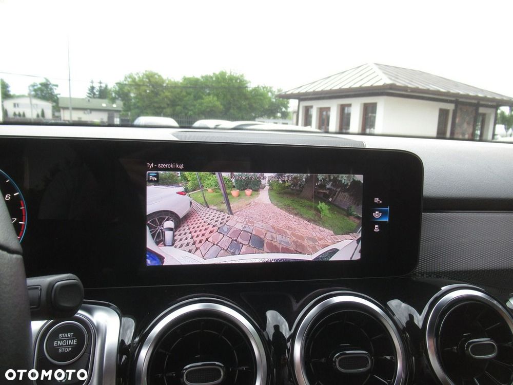 Mercedes-Benz GLB 200 7G-DCT - 18