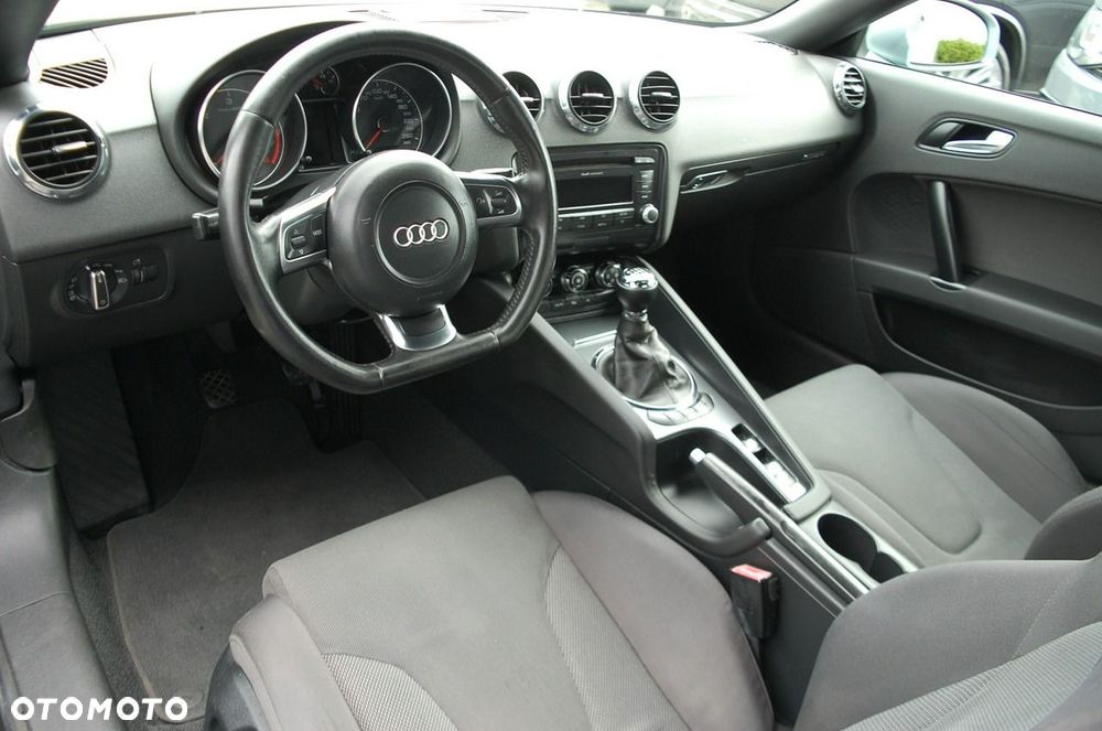 Audi TT Roadster - 28