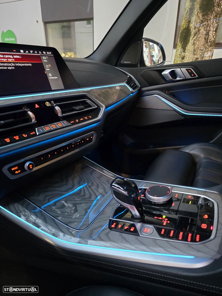 BMW X5 45 e xDrive Pack M — fotografia 5