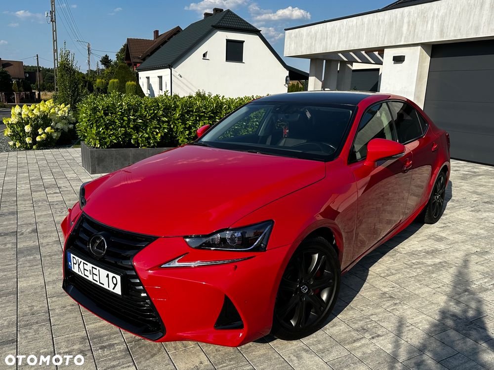 Lexus IS - 11