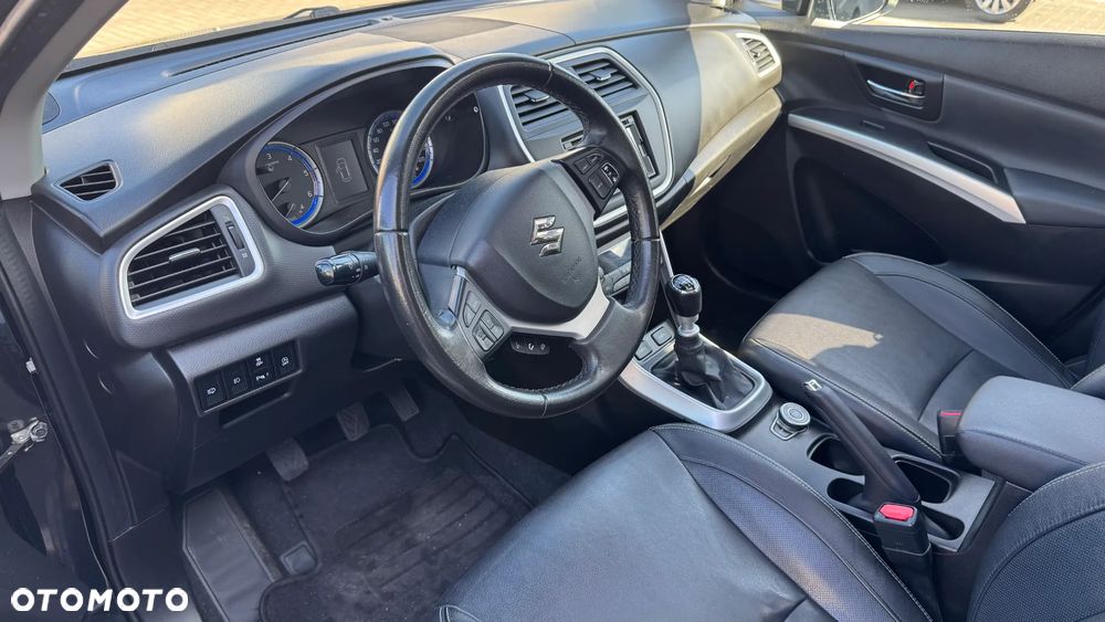 Suzuki SX4 S-Cross - 35