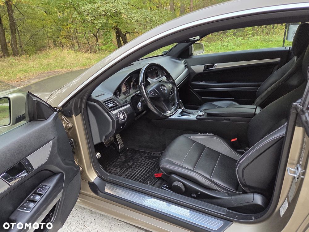 Mercedes-Benz Klasa E 250 CGI BlueEffICIENCY - 8
