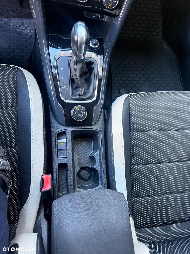 Volkswagen T-Roc 2.0 TSI 4Motion Advance DSG - 8