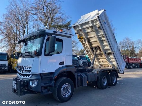 Mercedes-Benz AROCS
