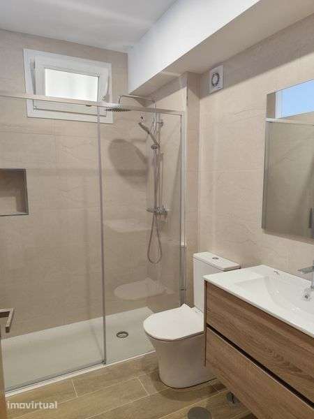 T1+1 totalmente remodelado | Rio Tinto / Areosa | 900€ | Particular - Grande imagem: 3/6