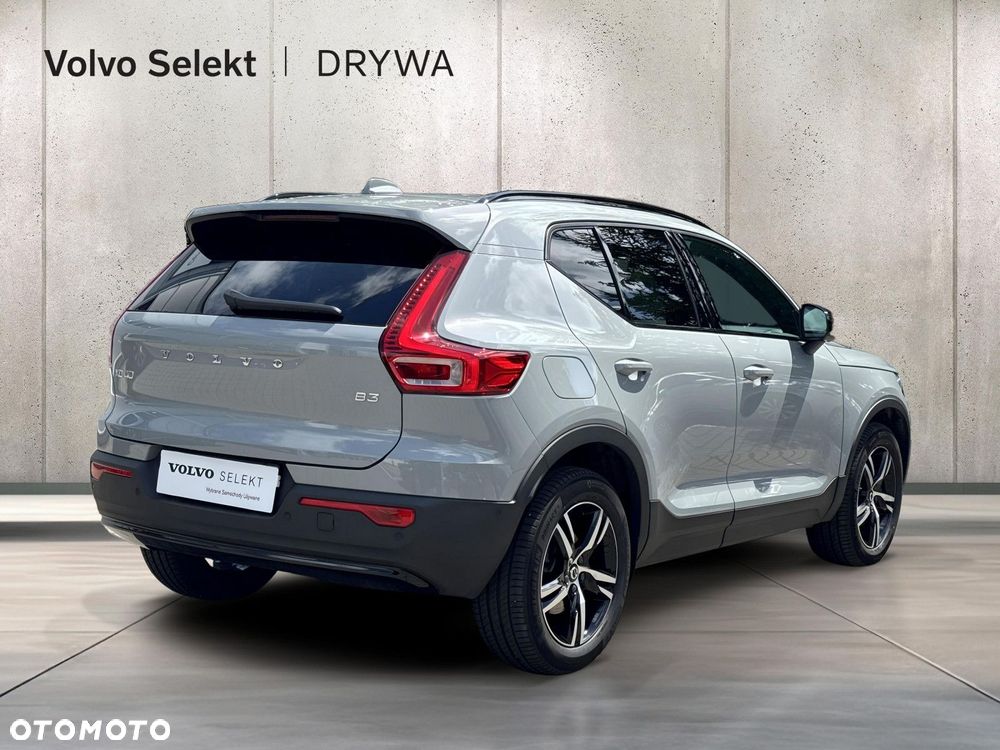 Volvo XC 40 - 5