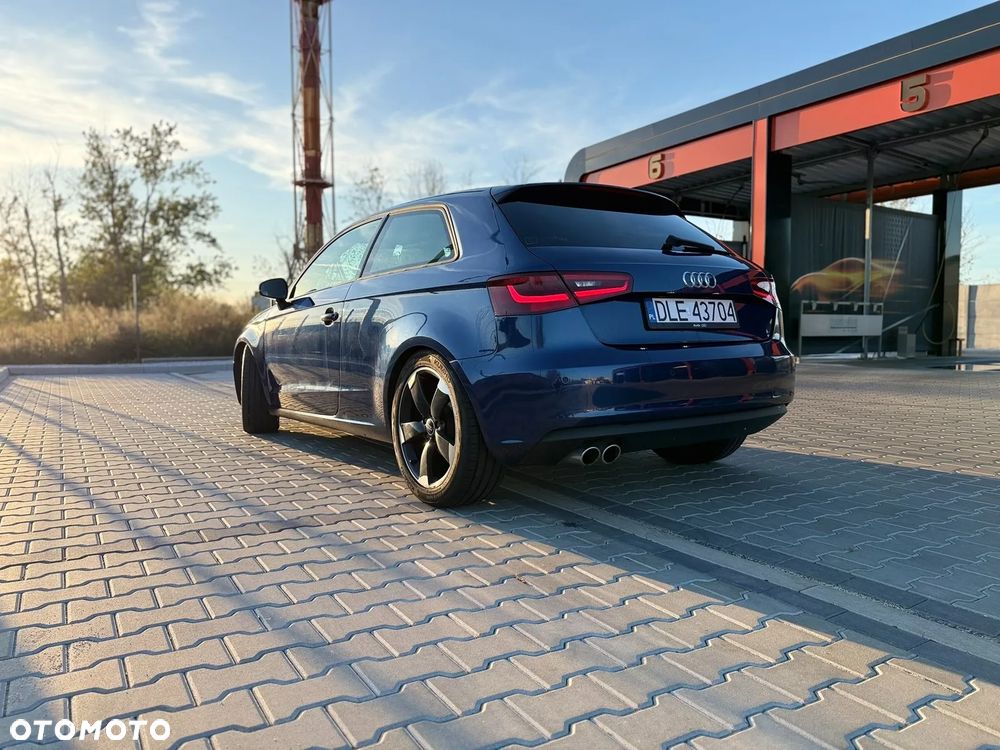 Audi A3 3-drzwiowe 2.0 TDI (clean diesel) quattro S tronic Ambition - 9