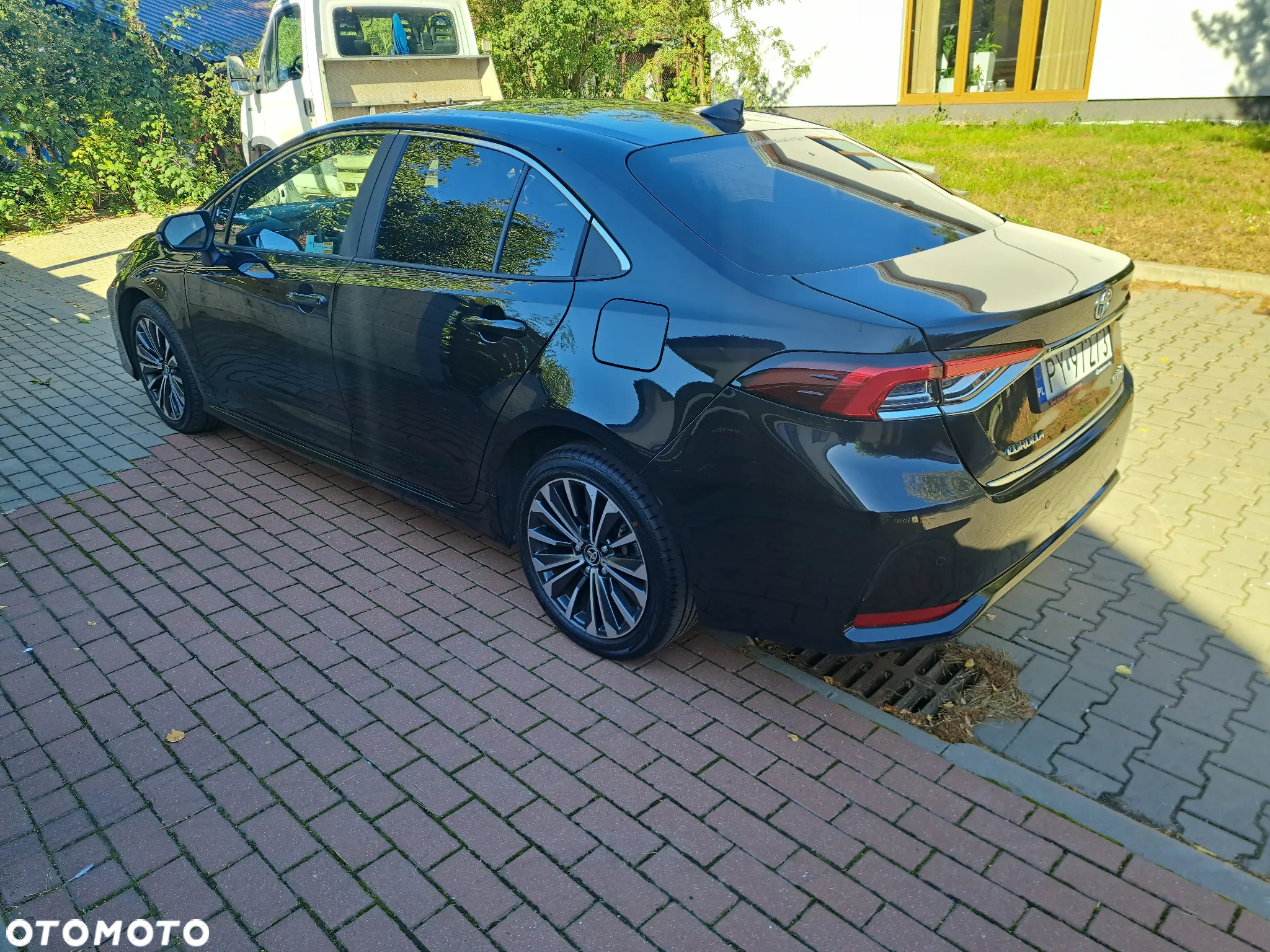 Toyota Corolla 1.8 Hybrid Style - 3