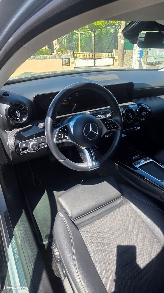 Mercedes-Benz A 200 Standard - 8