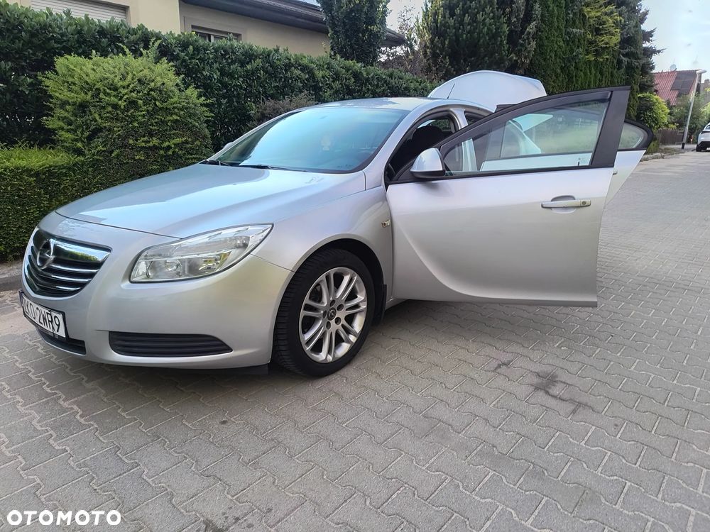 Opel Insignia - 17
