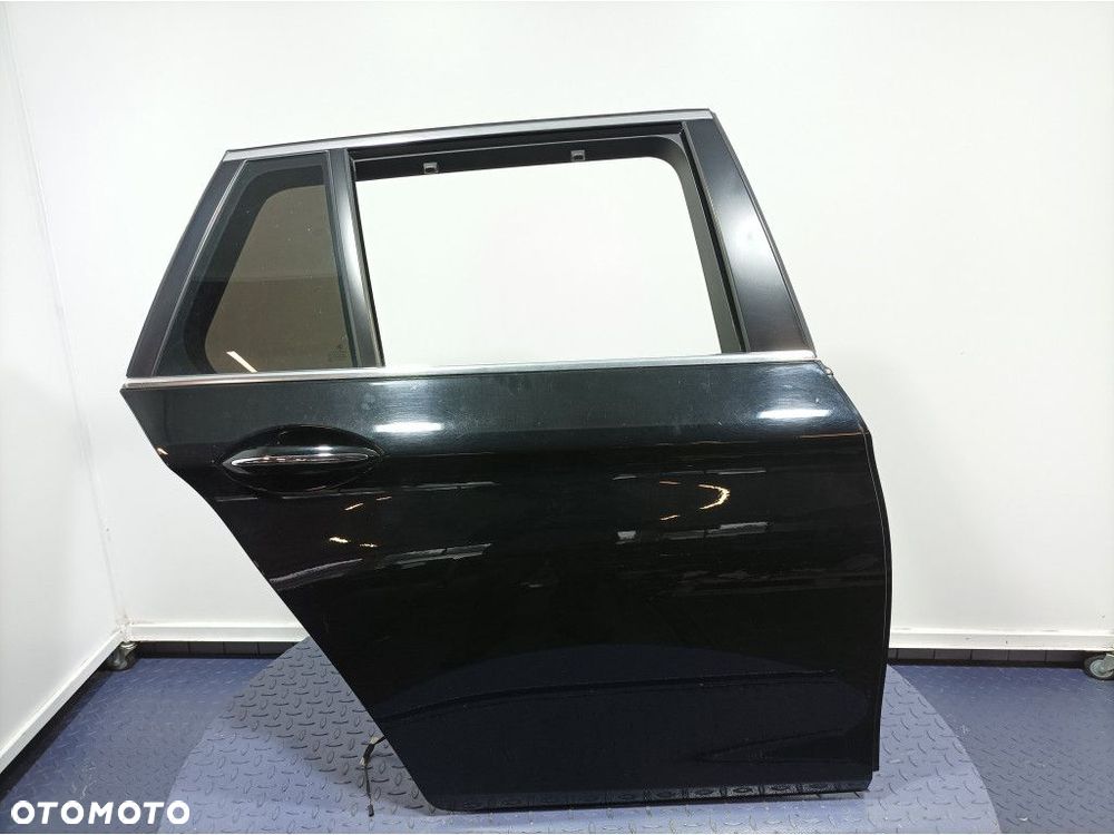 BMW 5 F11 TOURING KOMBI DRZWI TYŁ TYLNE PRAWE 668 - 1
