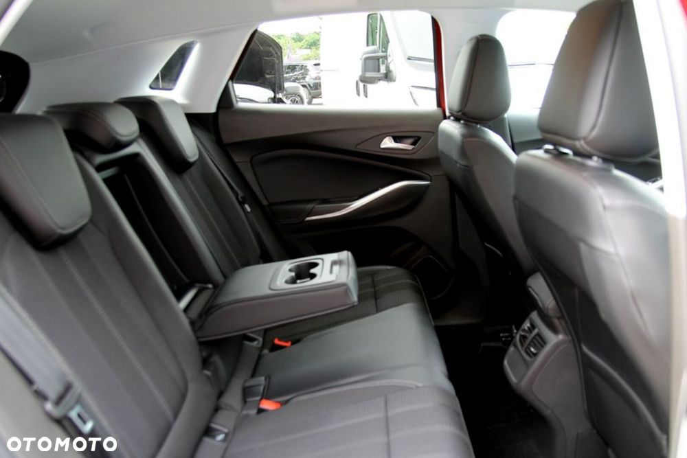 Opel Grandland 1.2 T Business Elegance S&S - 30