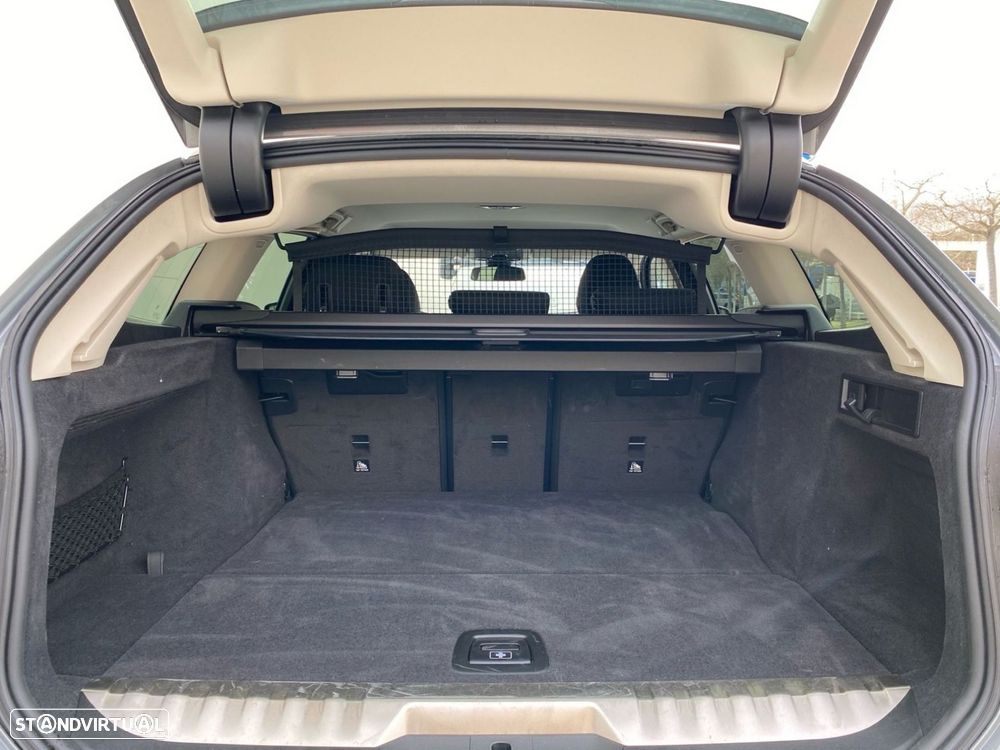 BMW 320 e Auto - 18