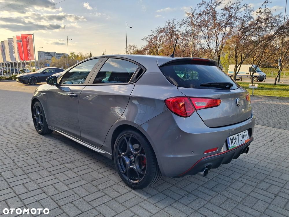 Alfa Romeo Giulietta 1750 TBi Veloce TCT - 5
