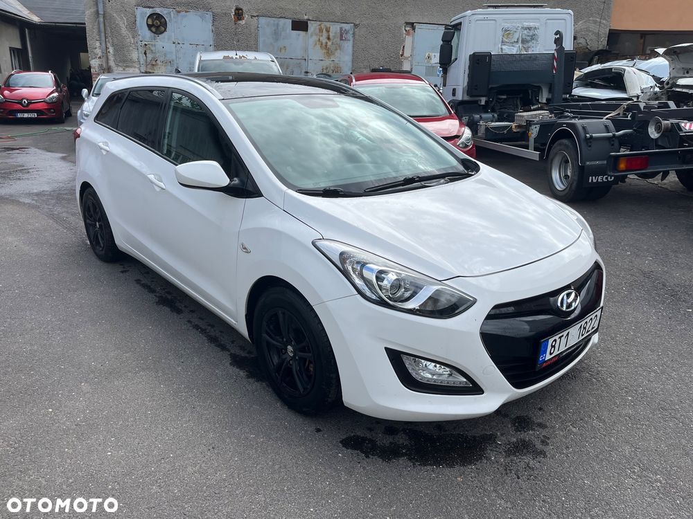 Hyundai i30 1.6 Trend - 2