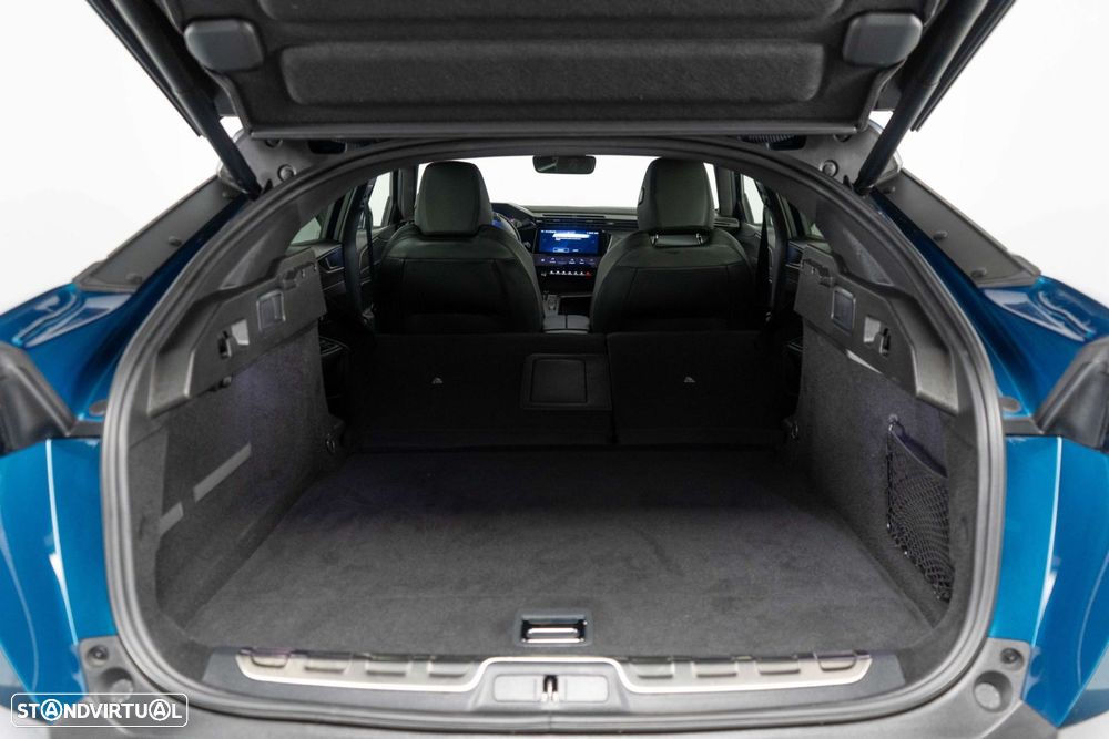 Peugeot 408 1.6 Hybrid GT e-EAT8 - 16
