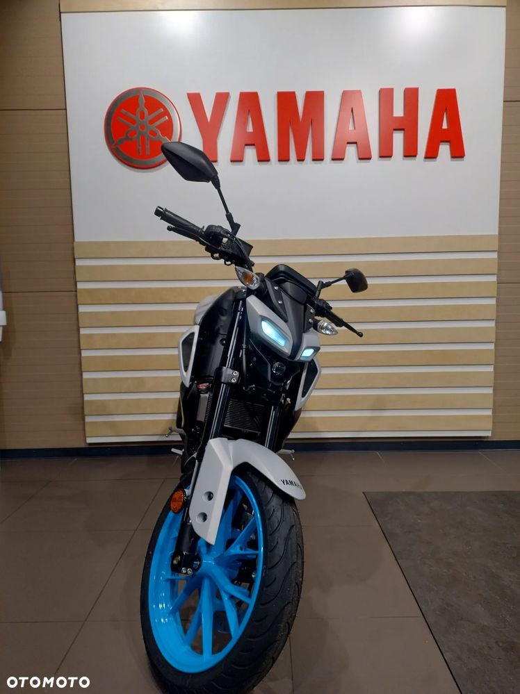Yamaha MT - 3