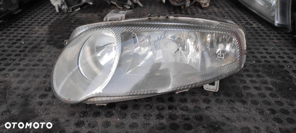 Lampa lewa przednia Alfa Romeo 147 EU wysyłka !!