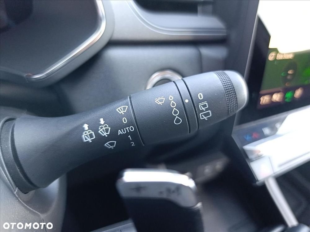 Renault Captur 1.3 TCe mHEV Techno EDC - 27