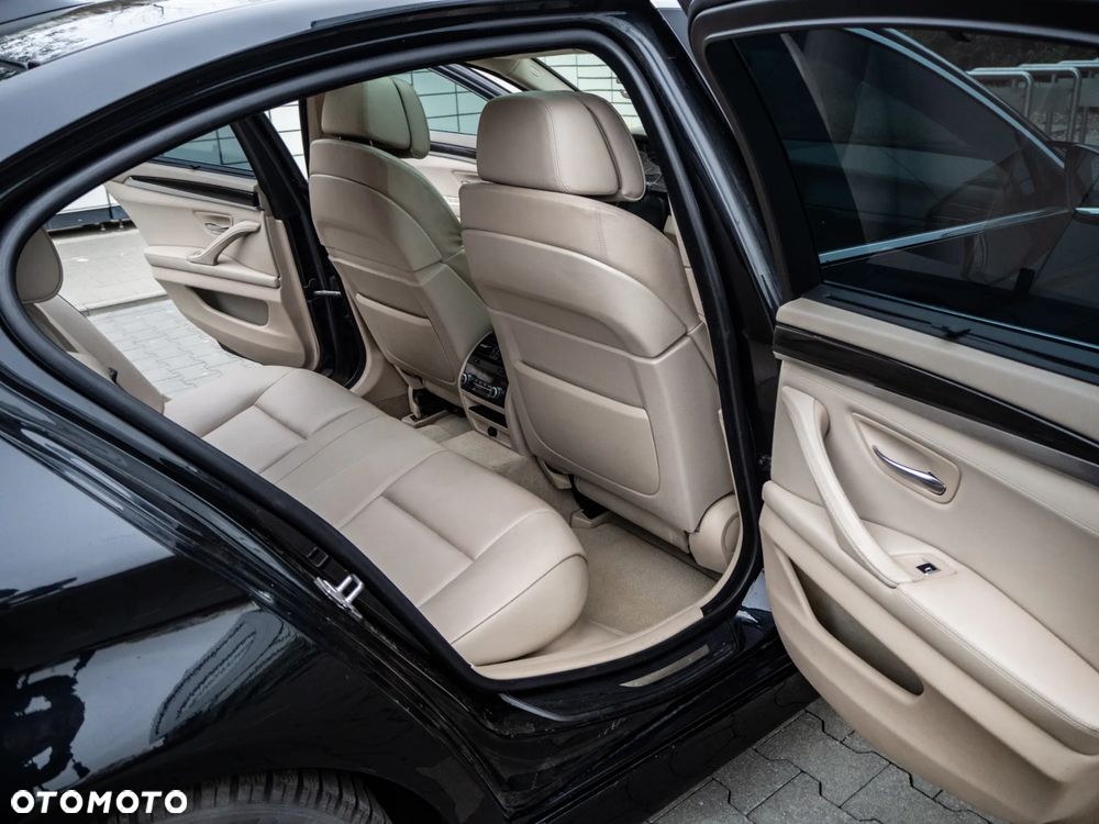 BMW Seria 5 - 13