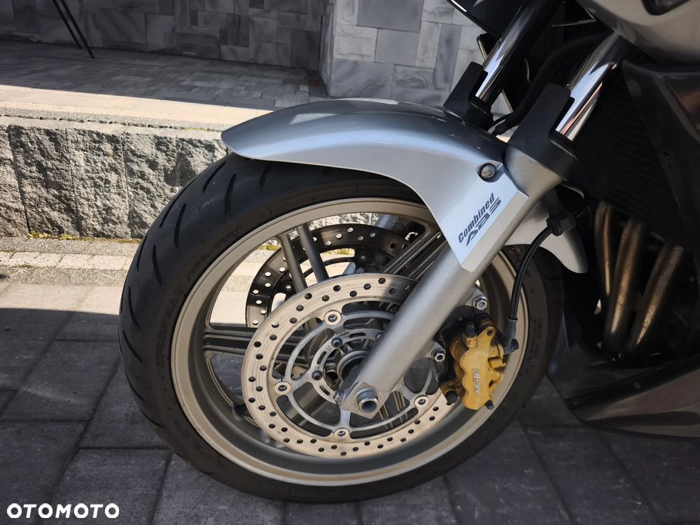 Honda CBF - 17