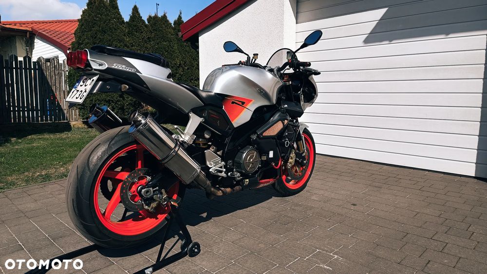 Aprilia Tuono - 5
