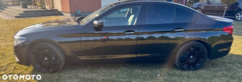 BMW Seria 5 530i xDrive Luxury Line sport - 2