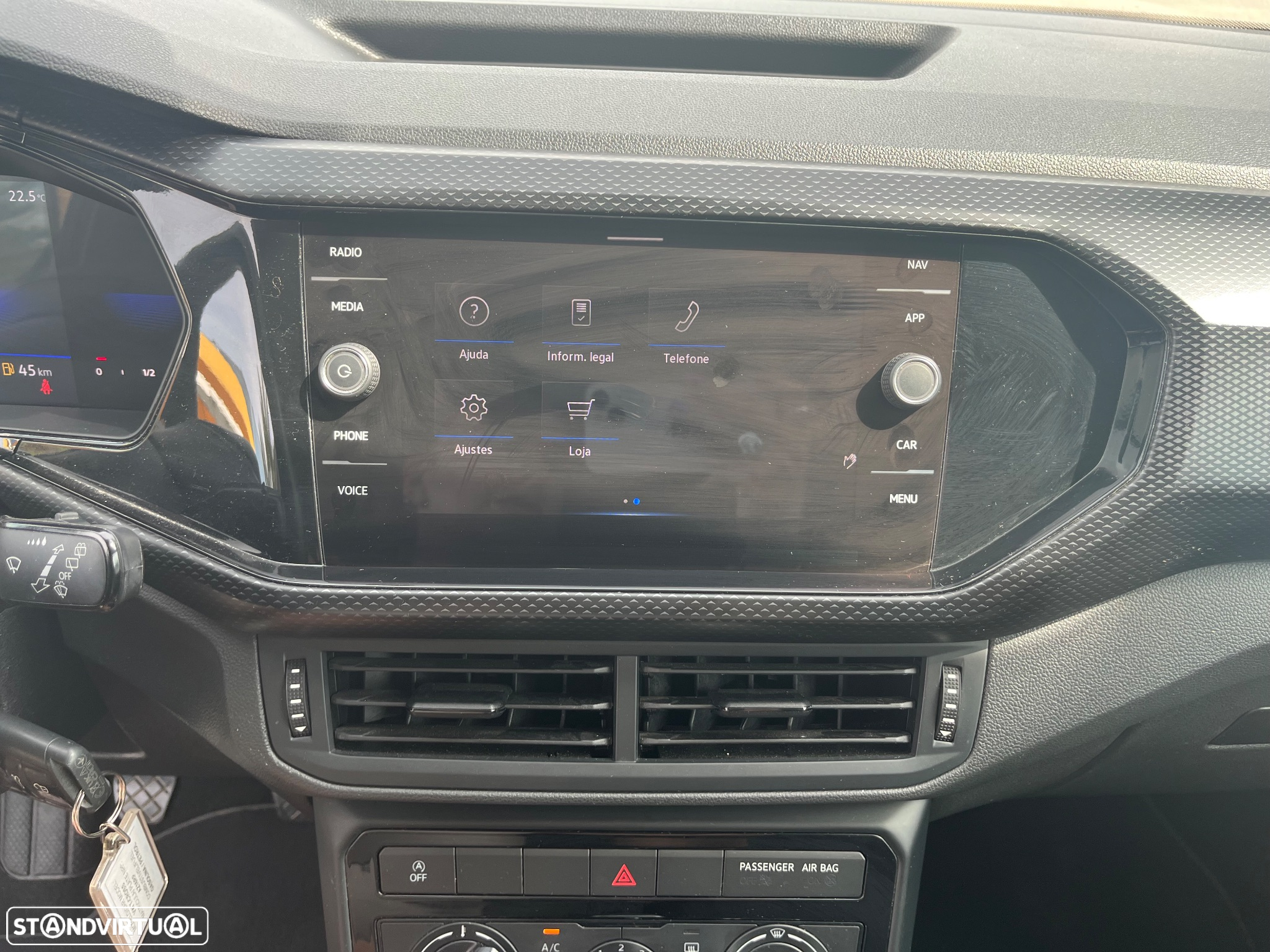 VW T-Cross 1.0 TSI Urban - 40