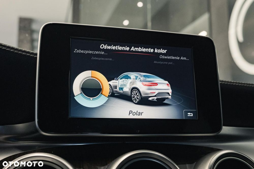 Mercedes-Benz GLC 220 d 4Matic 9G-TRONIC AMG Line - 20
