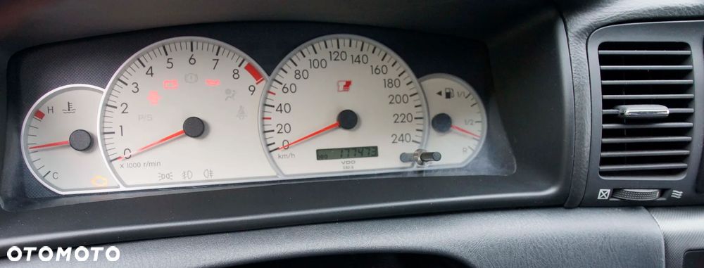 Toyota Corolla - 15