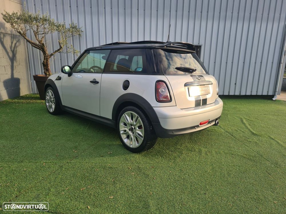 MINI 3 Portas Cooper D 50 Camden - 3