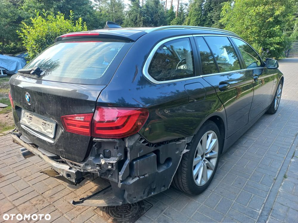 BMW Seria 5 530d Touring - 4