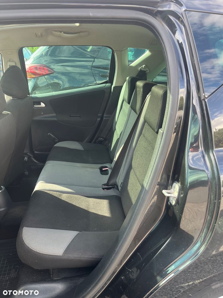 Peugeot 207 1.4 16V Trendy - 24