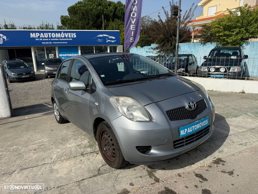 Toyota Yaris 1.0 VVT-i AC - 3