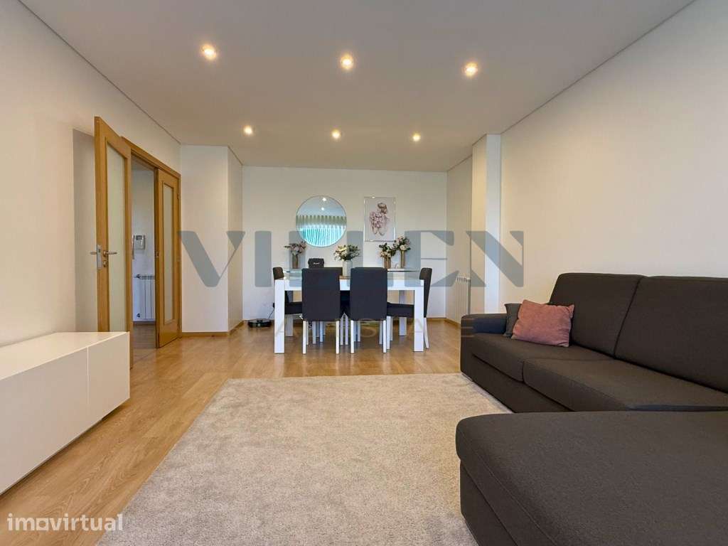 Apartamento T2 de Prestígio com Suíte, Closet, Garagem e Arrumos | ... - Grande imagem: 3/21