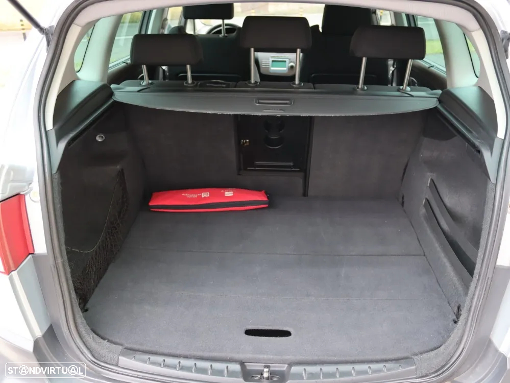 SEAT Altea Freetrack 2.0 TDi T4 - 16