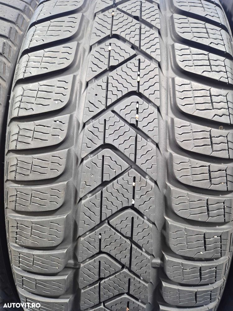 225/55/18 98H Pirelli - 1