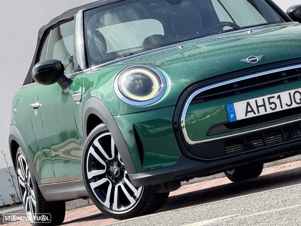 MINI Cabrio Cooper Premium Plus Sidewalk Special Edition Auto - 31