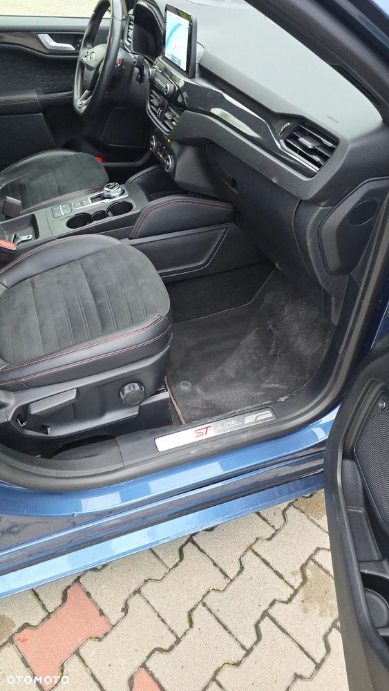 Ford Kuga 2.0 EcoBlue AWD ST-Line X - 12