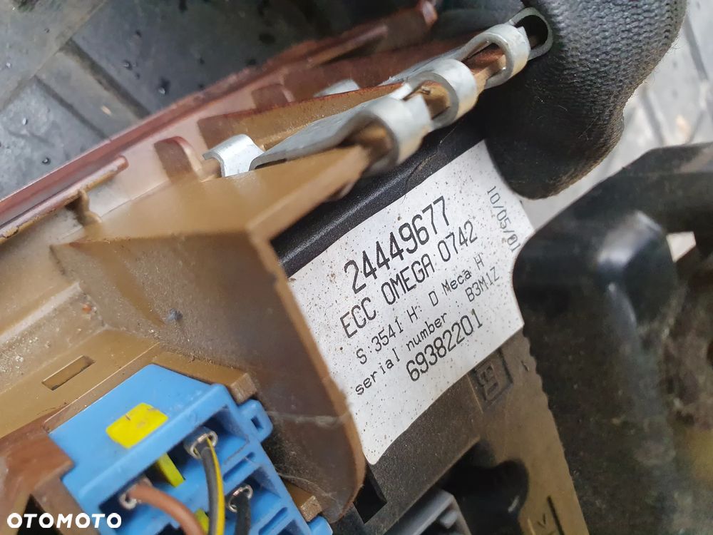 RADIO + RAMKA OPEL OMEGA KOMPLET DREWNO - 4