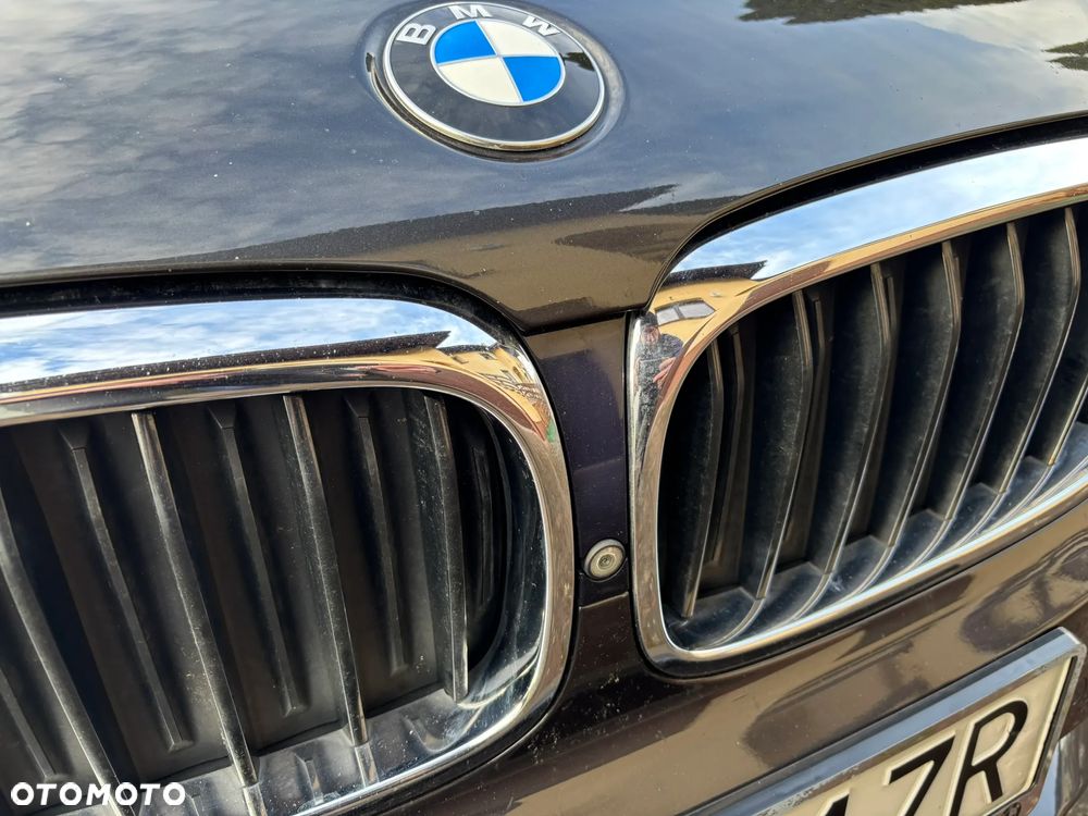 BMW Seria 5 520d M Sport - 34