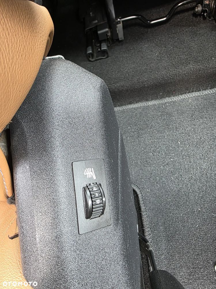 Citroën C4 Grand Picasso 2.0 HDi Equilibre Navi Exclusive MCP - 33