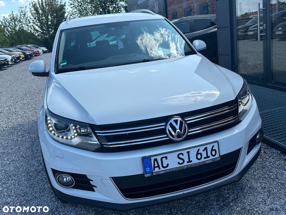 Volkswagen Tiguan 2.0 TDI DPF 4Motion BlueMotion Technology Exclusive - 22
