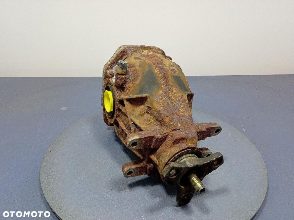 MERCEDES E KLASA W211 E200 KOMPRESSOR 163KM MOST TYLNY A2113510308 722.695 - 1