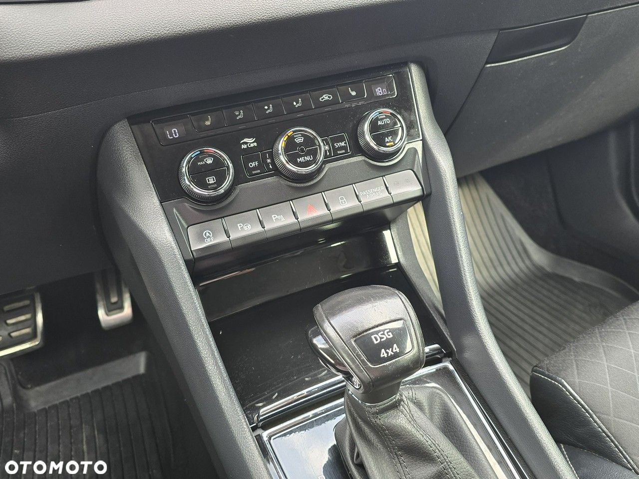 Skoda Karoq - 17